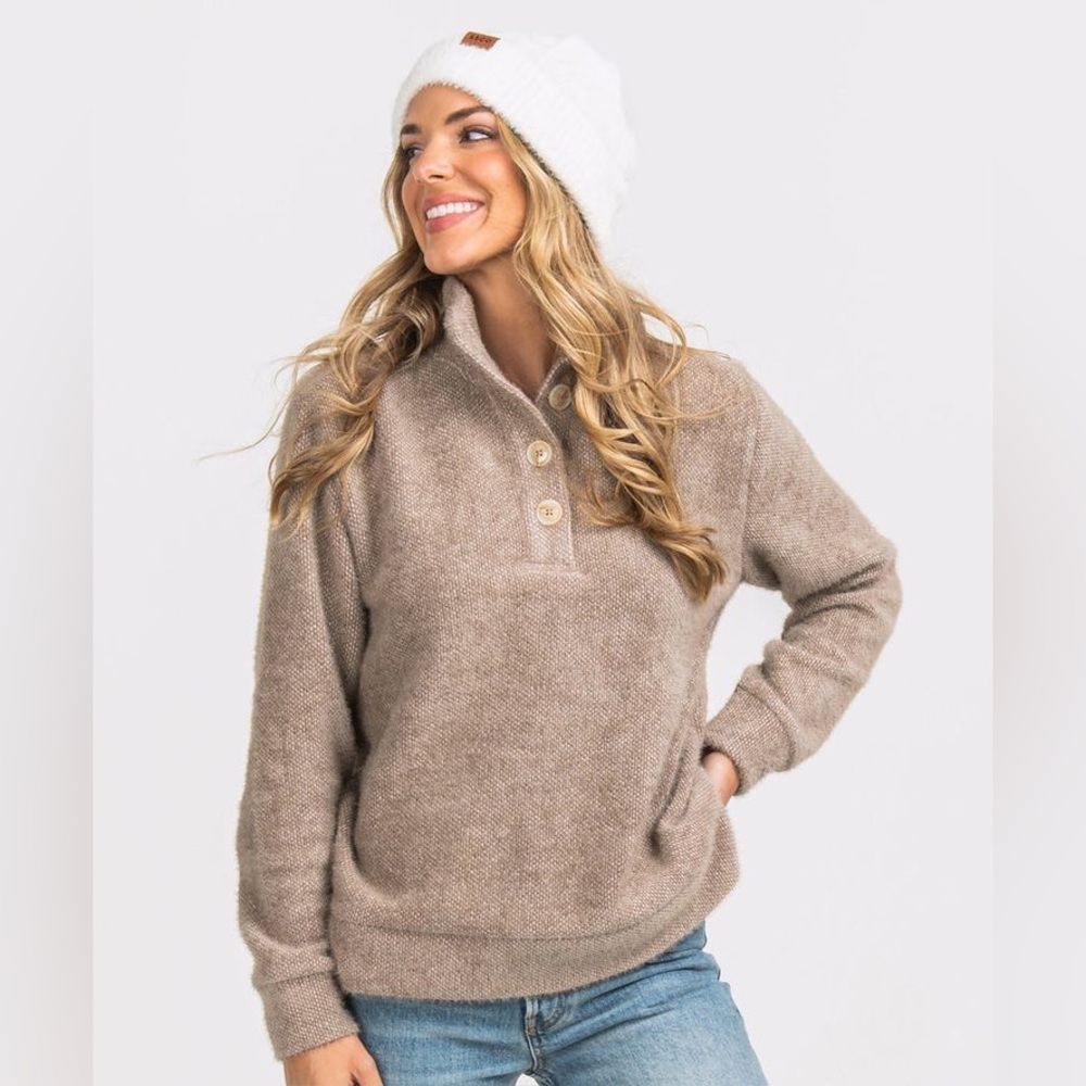 Southern Shirt Co Women’s Sweater Knit Cozy 1/4 Button Pullover Top Size S EUC